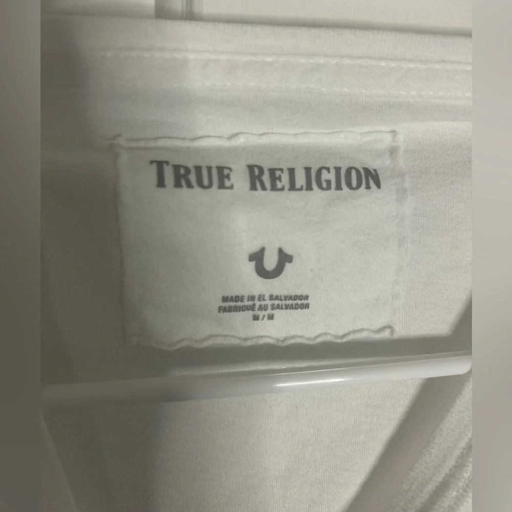 True Religion Mens T-Shirt Size Medium Logo White And Red (0328)